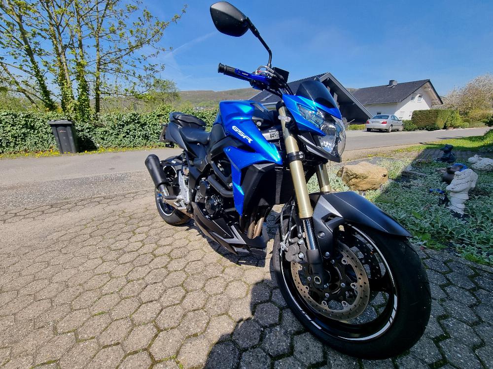 Motorrad verkaufen Suzuki Gsr-750 Ankauf
