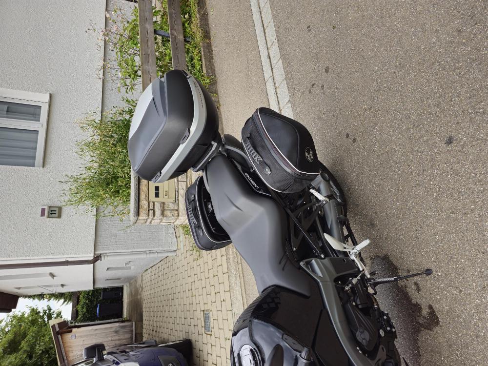 Motorrad verkaufen BMW K1300r Ankauf